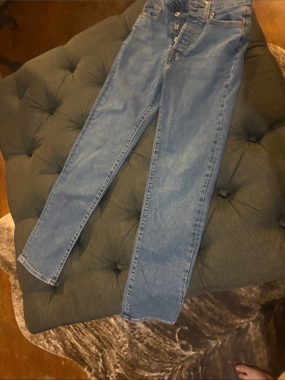 Levi's wedgie Straight-Leg Medium Blue Women's Jeans
